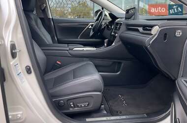 Внедорожник / Кроссовер Lexus RX 2020 в 