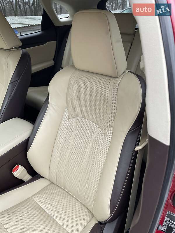 Внедорожник / Кроссовер Lexus RX 2016 в Виннице