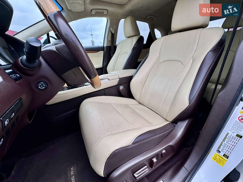 Внедорожник / Кроссовер Lexus RX 2018 в Киеве