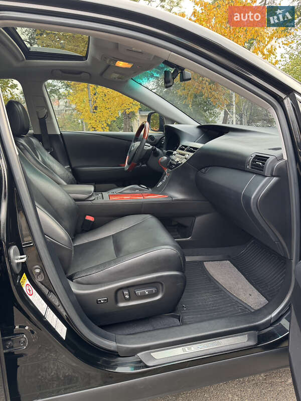 Внедорожник / Кроссовер Lexus RX 2010 в Киеве
