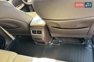 Внедорожник / Кроссовер Lexus RX 2016 в 