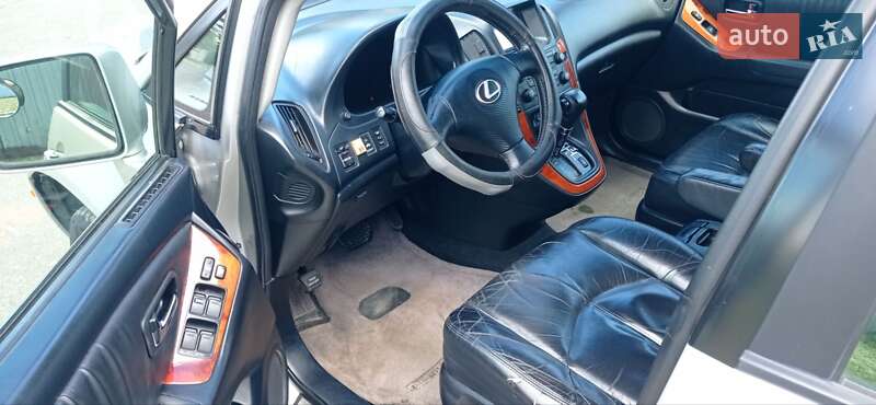 Позашляховик / Кросовер Lexus RX 2002 в Чорноморську