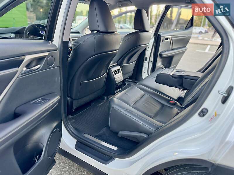 Позашляховик / Кросовер Lexus RX 2016 в Києві фото 35 Позашляховик / Кросовер Lexus RX 2016 в Києві