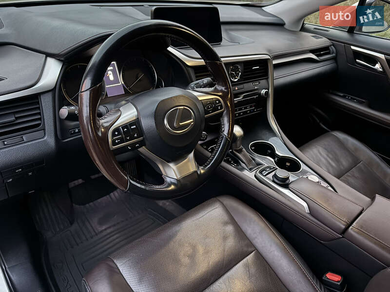 Позашляховик / Кросовер Lexus RX 2016 в Києві