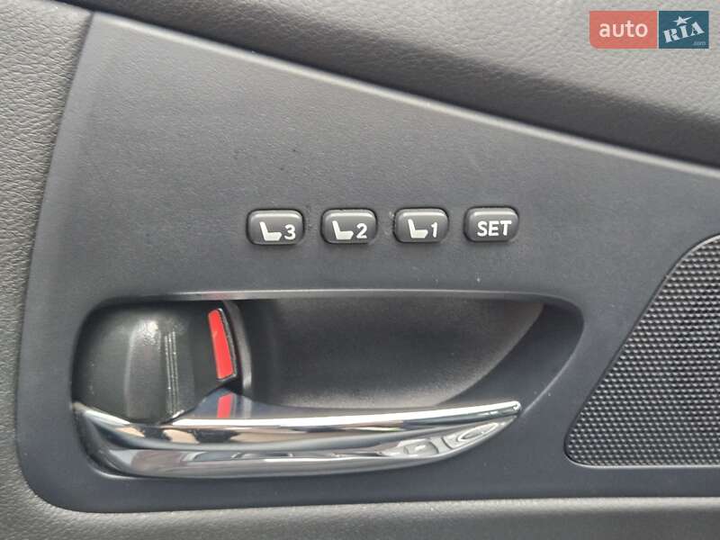 Позашляховик / Кросовер Lexus RX 2015 в Києві фото 18 Позашляховик / Кросовер Lexus RX 2015 в Києві