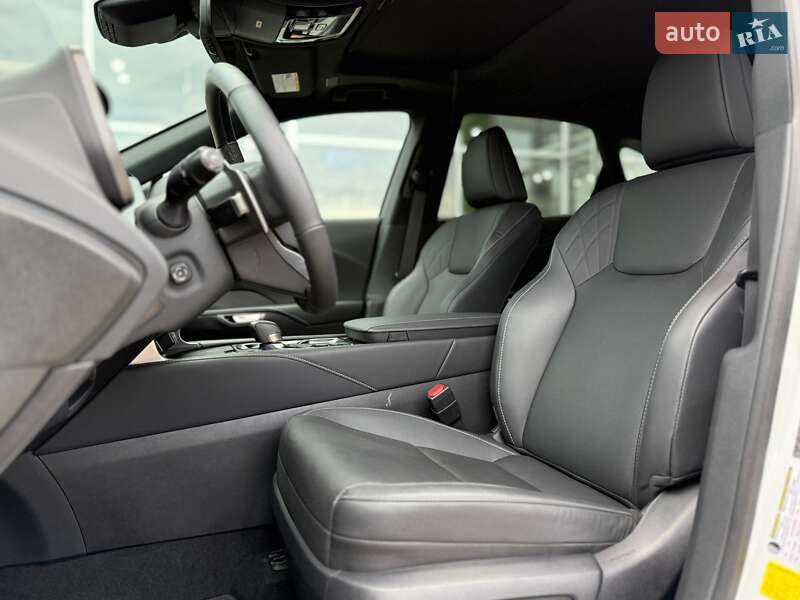 Позашляховик / Кросовер Lexus RX 2024 в Києві