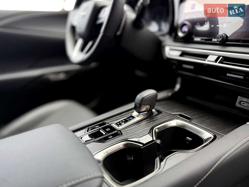 Позашляховик / Кросовер Lexus RX 2024 в Києві