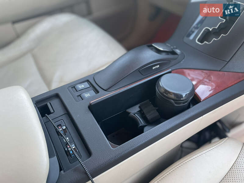 Внедорожник / Кроссовер Lexus RX 2011 в Львове