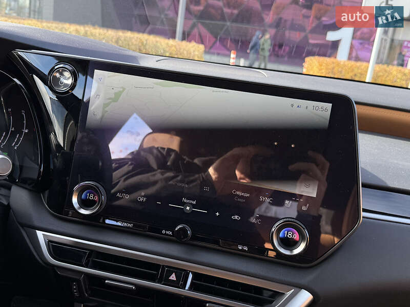 Внедорожник / Кроссовер Lexus RX 2023 в Киеве фото 33 Внедорожник / Кроссовер Lexus RX 2023 в Киеве