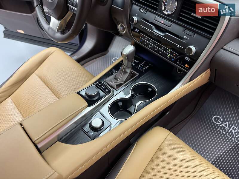 Внедорожник / Кроссовер Lexus RX 2018 в Киеве фото 57 Внедорожник / Кроссовер Lexus RX 2018 в Киеве