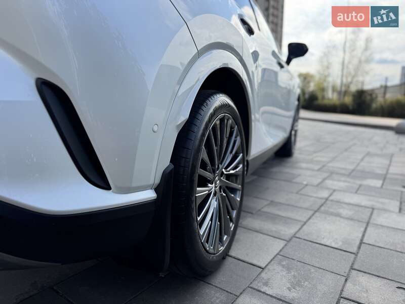 Внедорожник / Кроссовер Lexus RX 2023 в Киеве