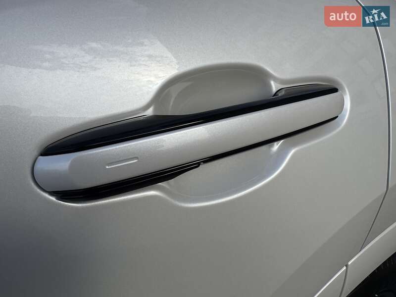 Внедорожник / Кроссовер Lexus RX 2023 в Киеве