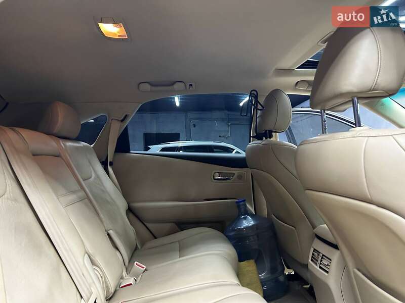 Позашляховик / Кросовер Lexus RX 2011 в Чернівцях