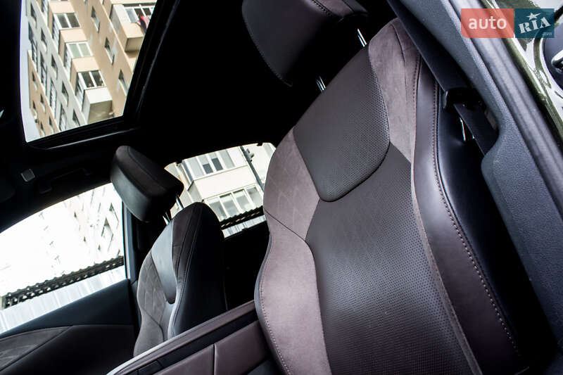 Позашляховик / Кросовер Lexus RX 2023 в Львові