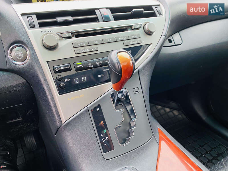 Позашляховик / Кросовер Lexus RX 2010 в Харкові