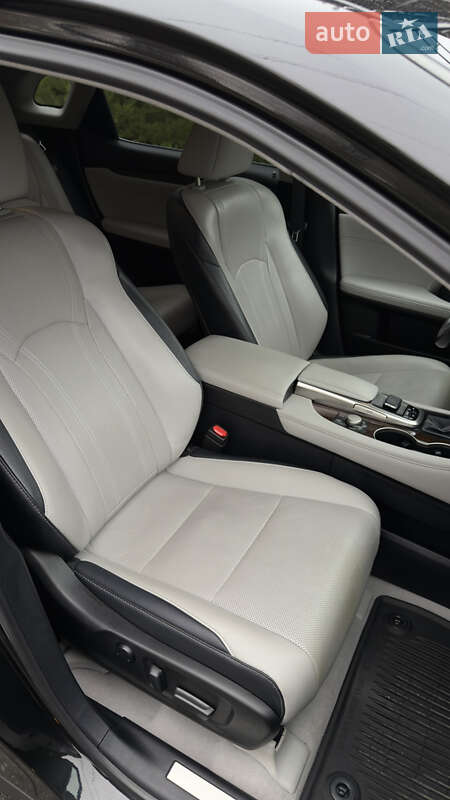 Внедорожник / Кроссовер Lexus RX 2019 в Новомосковске фото 23 Внедорожник / Кроссовер Lexus RX 2019 в Новомосковске