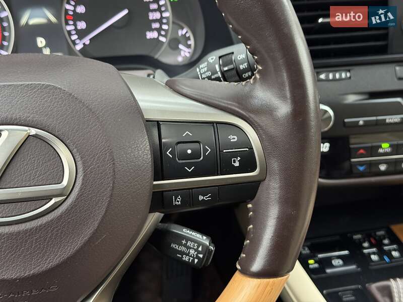 Внедорожник / Кроссовер Lexus RX 2019 в Киеве фото 28 Внедорожник / Кроссовер Lexus RX 2019 в Киеве