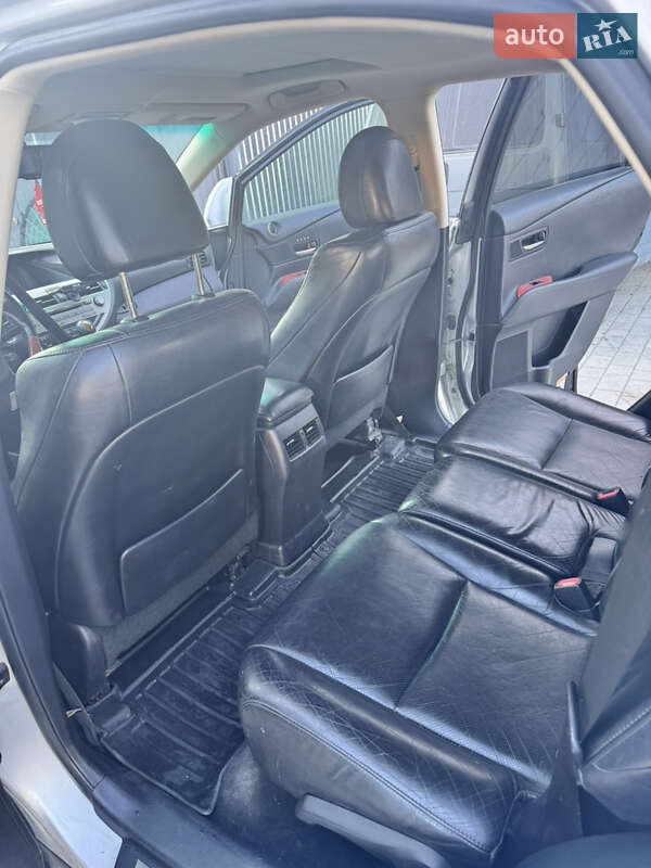 Внедорожник / Кроссовер Lexus RX 2010 в Косове