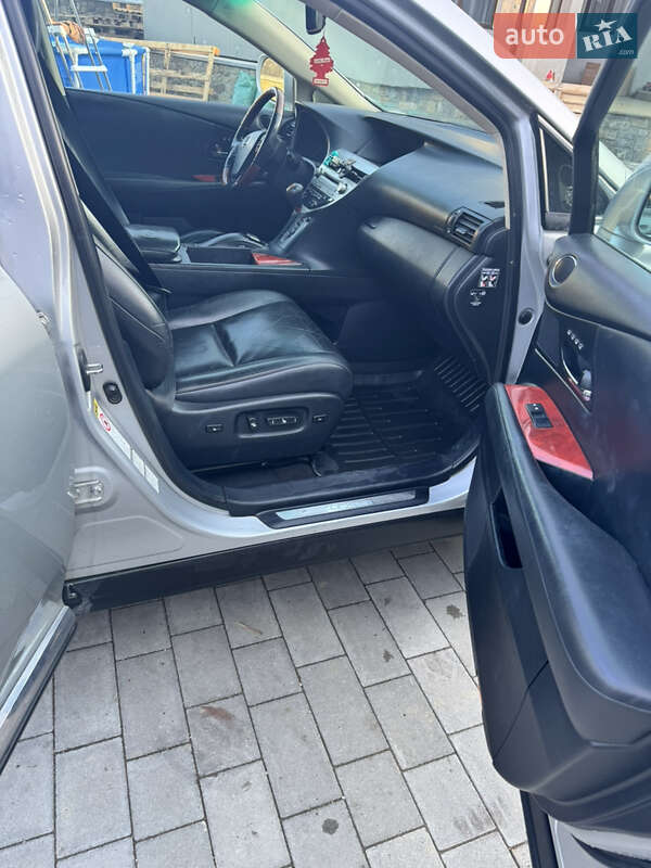 Внедорожник / Кроссовер Lexus RX 2010 в Косове