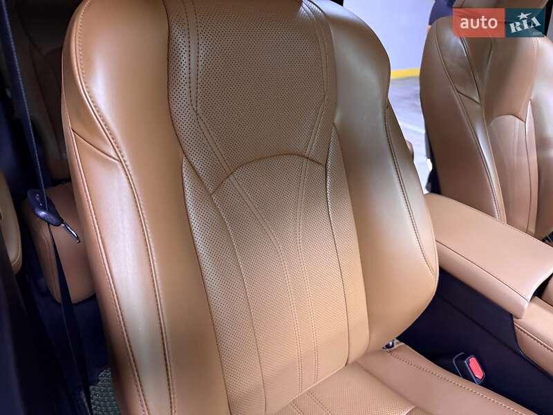 Внедорожник / Кроссовер Lexus RX 2022 в Киеве