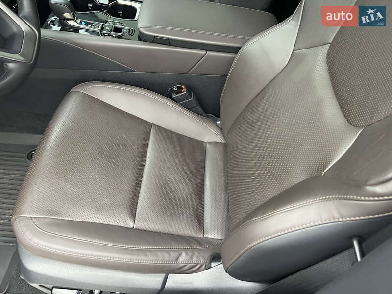 Позашляховик / Кросовер Lexus RX 2023 в Києві
