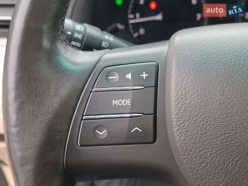 Позашляховик / Кросовер Lexus RX 2010 в Харкові