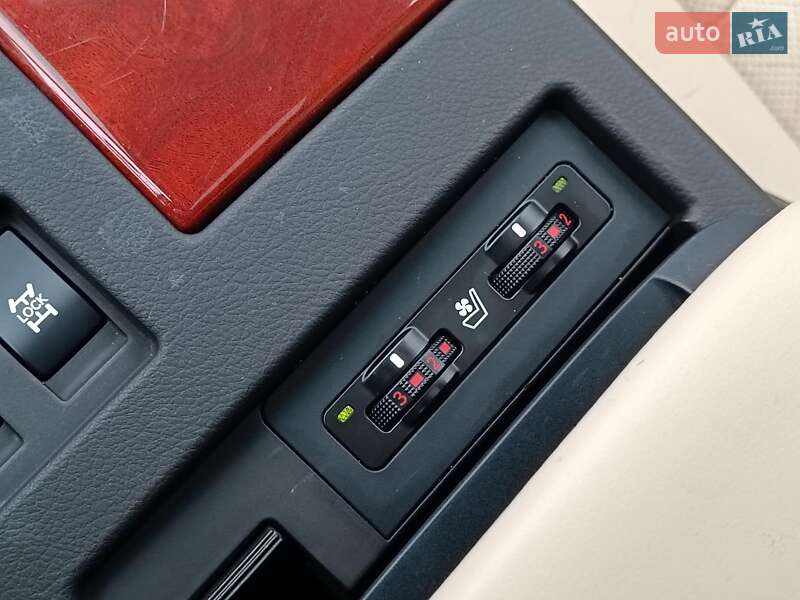 Позашляховик / Кросовер Lexus RX 2010 в Харкові