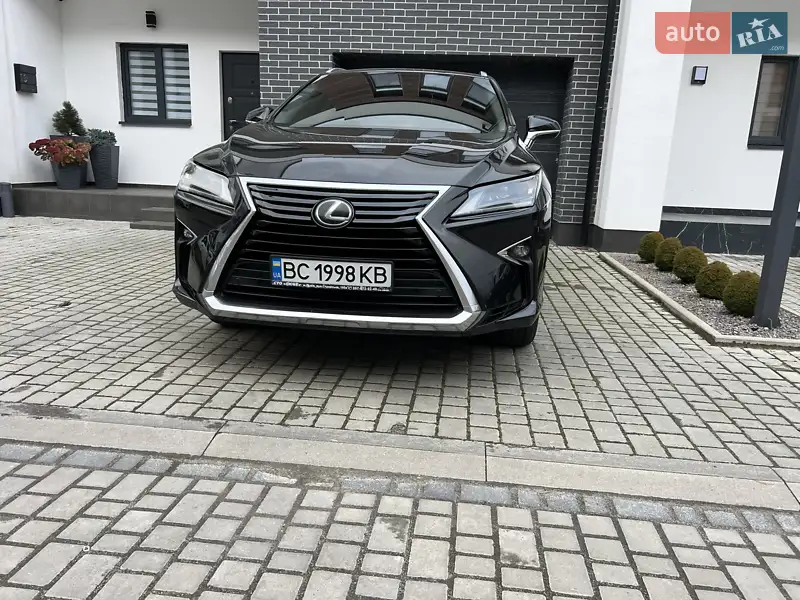 Lexus RX