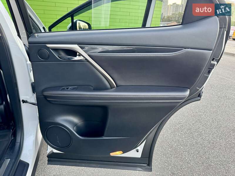 Позашляховик / Кросовер Lexus RX 2016 в Києві