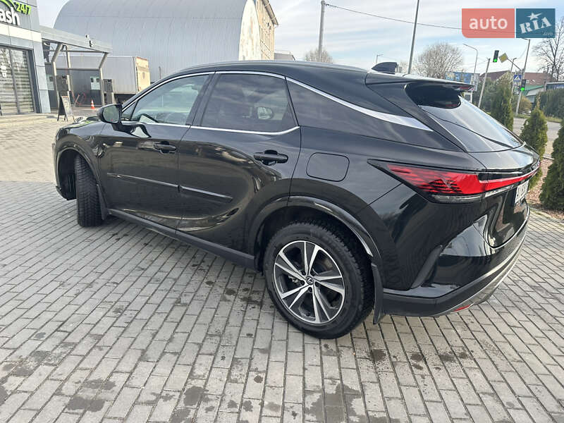 Позашляховик / Кросовер Lexus RX 2023 в Вишневому