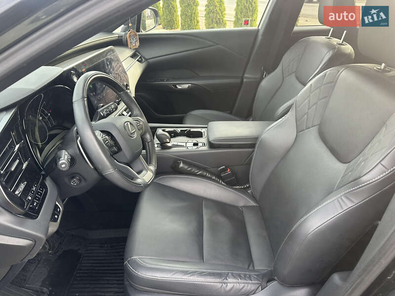 Позашляховик / Кросовер Lexus RX 2023 в Вишневому