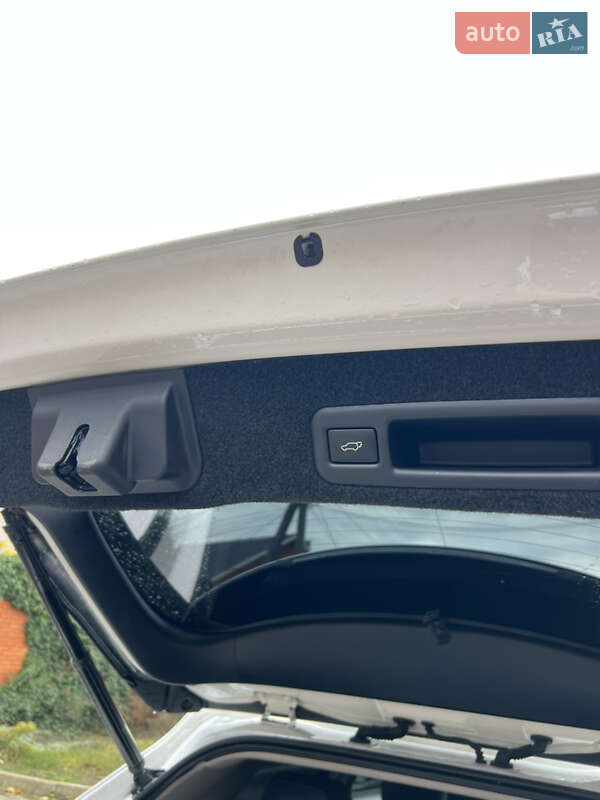 Позашляховик / Кросовер Lexus RX 2017 в Дніпрі