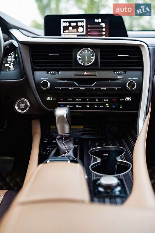 Внедорожник / Кроссовер Lexus RX 2020 в Кривом Роге