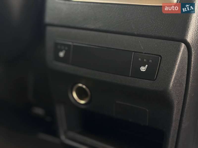 Внедорожник / Кроссовер Lexus RX 2016 в Киеве фото 40 Внедорожник / Кроссовер Lexus RX 2016 в Киеве