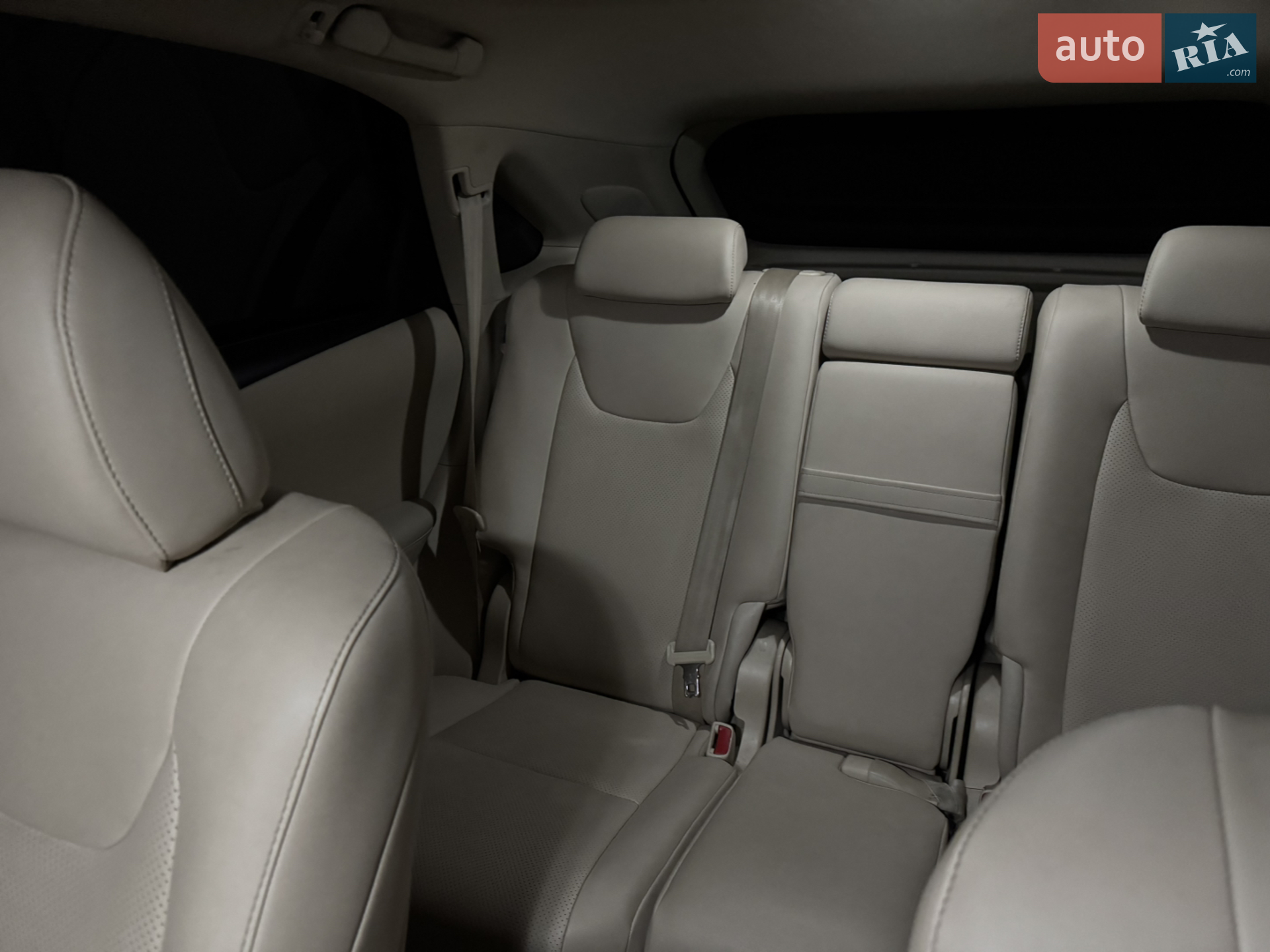 2010 Lexus RX - мініатюра 28
