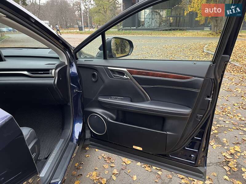 Внедорожник / Кроссовер Lexus RX 2015 в Киеве