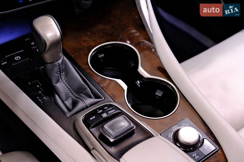 Внедорожник / Кроссовер Lexus RX 2017 в Одессе