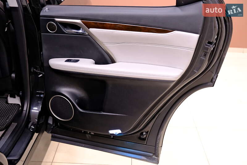 Внедорожник / Кроссовер Lexus RX 2017 в Одессе