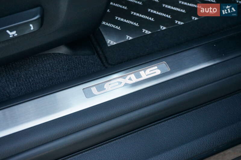 Внедорожник / Кроссовер Lexus RX 2022 в Одессе фото 36 Внедорожник / Кроссовер Lexus RX 2022 в Одессе