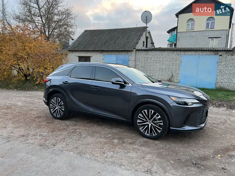 Lexus RX