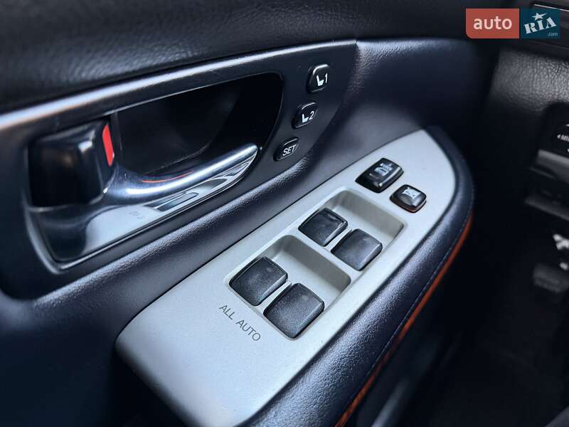 Внедорожник / Кроссовер Lexus RX 2008 в Днепре