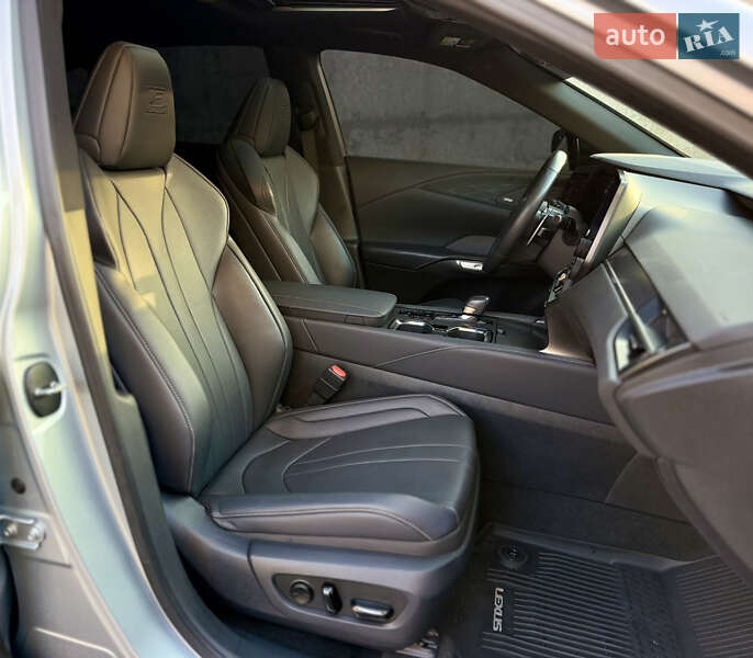 Внедорожник / Кроссовер Lexus RX 2023 в Харькове