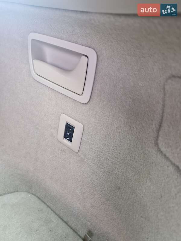 Внедорожник / Кроссовер Lexus RX 2010 в Харькове