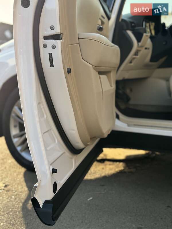 Внедорожник / Кроссовер Lexus RX 2014 в Николаеве