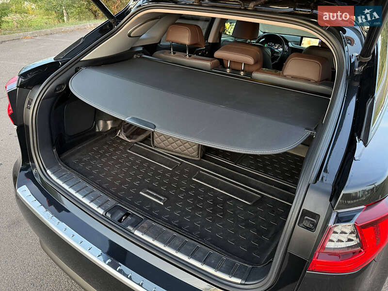 Позашляховик / Кросовер Lexus RX 2017 в Києві