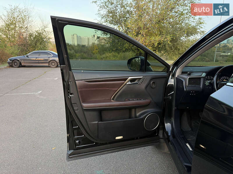 Позашляховик / Кросовер Lexus RX 2017 в Києві