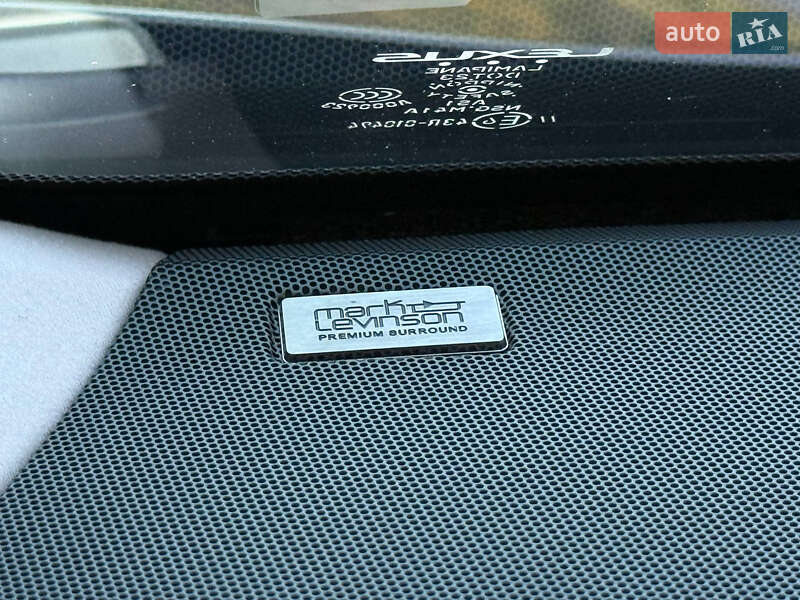 Позашляховик / Кросовер Lexus RX 2017 в Києві