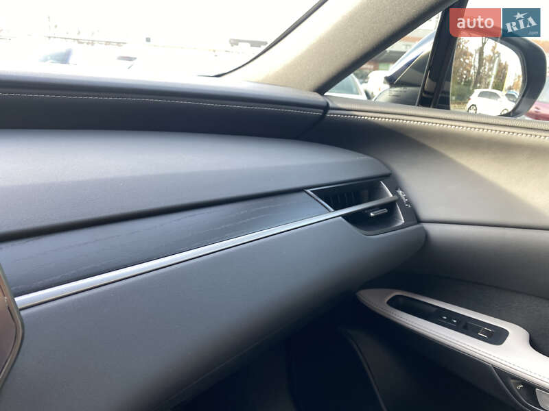 Внедорожник / Кроссовер Lexus RX 2024 в Киеве фото 27 Внедорожник / Кроссовер Lexus RX 2024 в Киеве