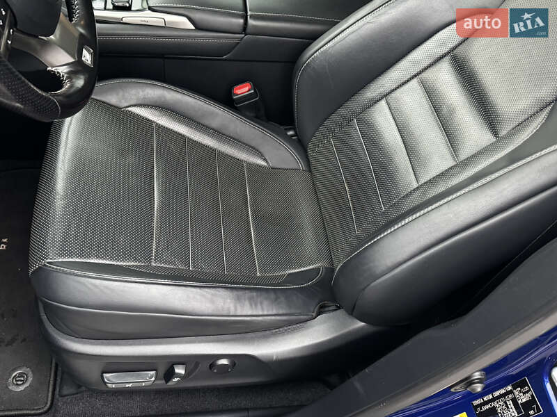 Внедорожник / Кроссовер Lexus RX 2016 в Днепре