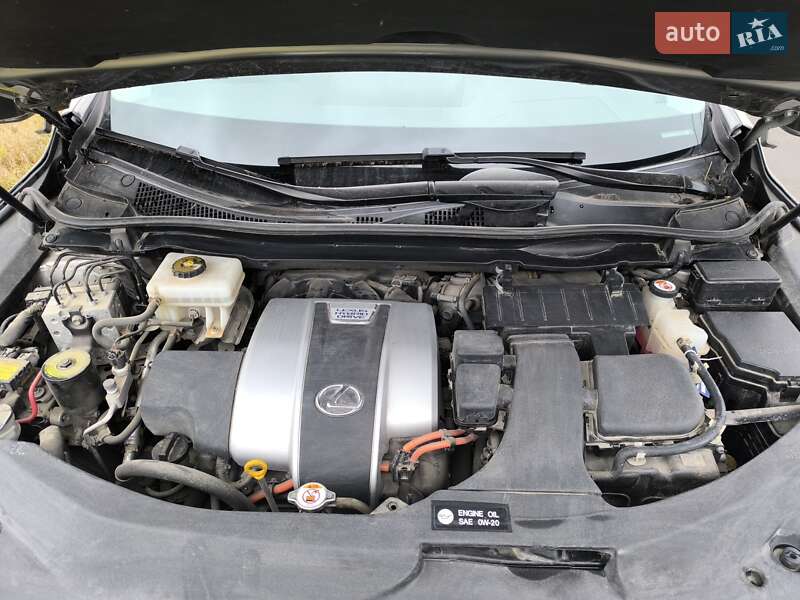 Позашляховик / Кросовер Lexus RX 2018 в Києві